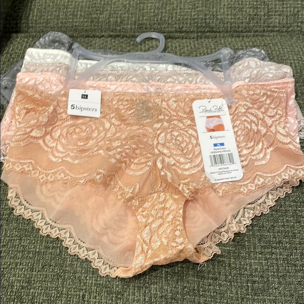 Rene Rofe hipster lace underwear (sz XL)